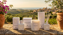 Load image into Gallery viewer, Ragusa Ibla - 9 oz candle (cardamom, ginger, violets)
