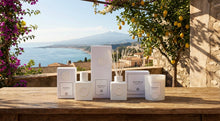 Load image into Gallery viewer, Savoca - 9 oz candle (grapefruit, cassis)
