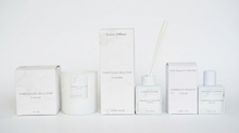 Load image into Gallery viewer, Toboggan Hilltop - 9 oz candle
